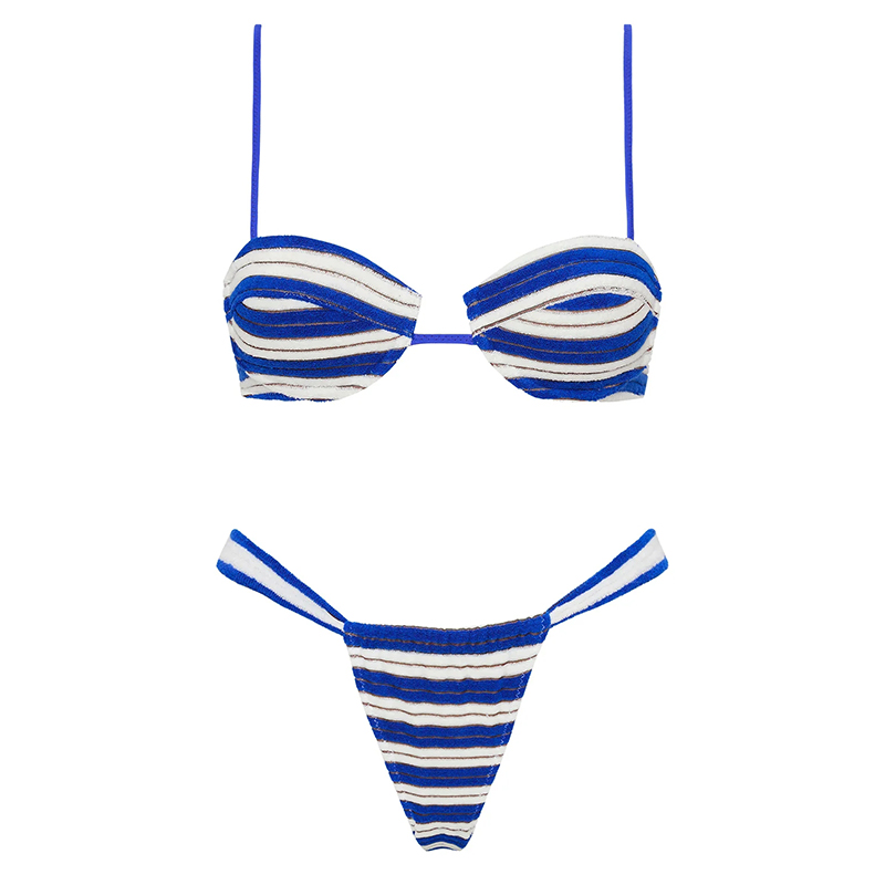 Ensemble de bikini avec d&eacute;tails &agrave; volants pour femmes