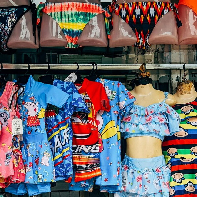 11-vaiheinen uimahousujen liiketoimintasuunnitelmamalli kannattavan br&auml;ndin lanseeraamiseksi vuonna 2026.jpg